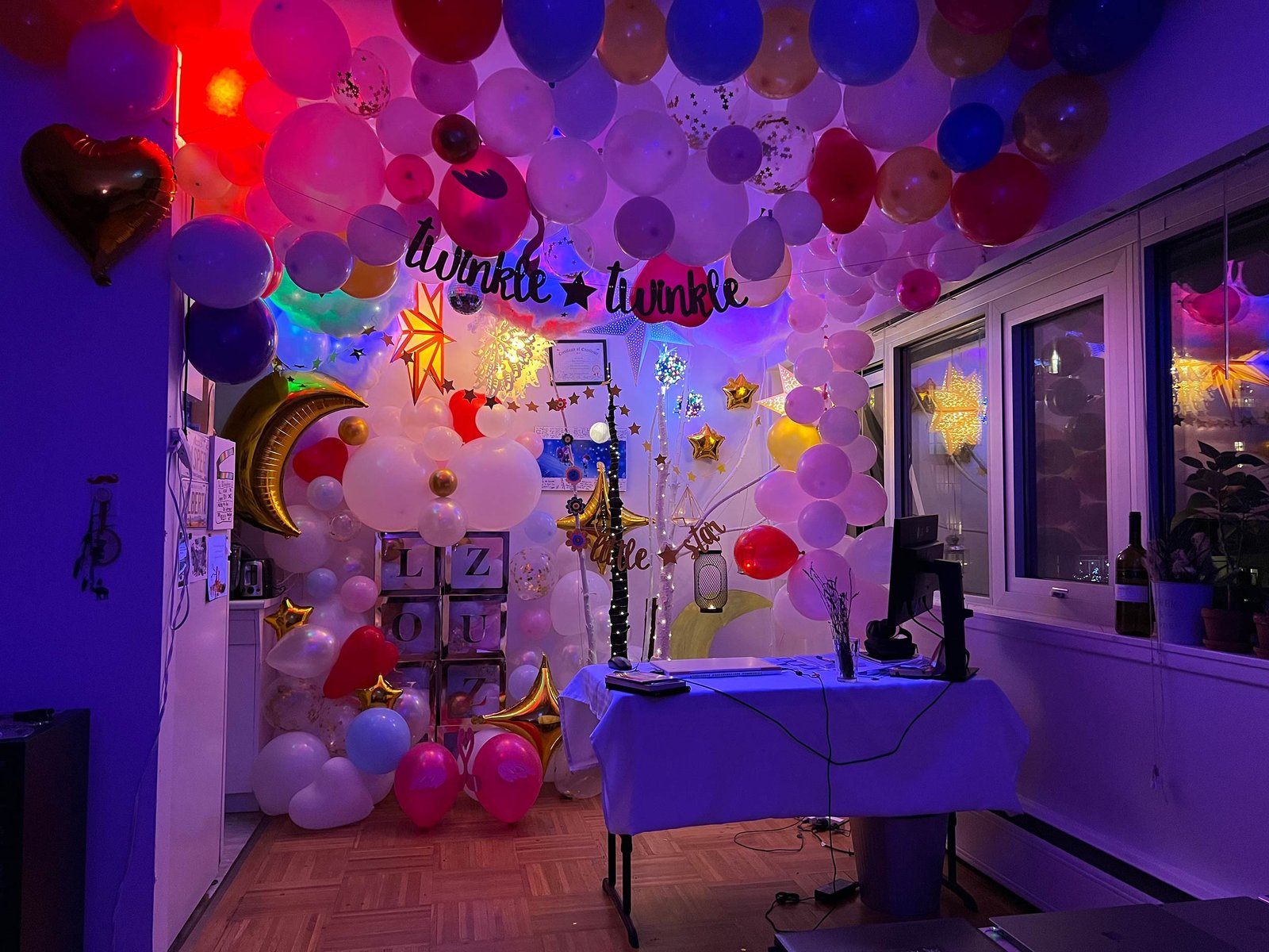 SETDESIGN_BDAY200001