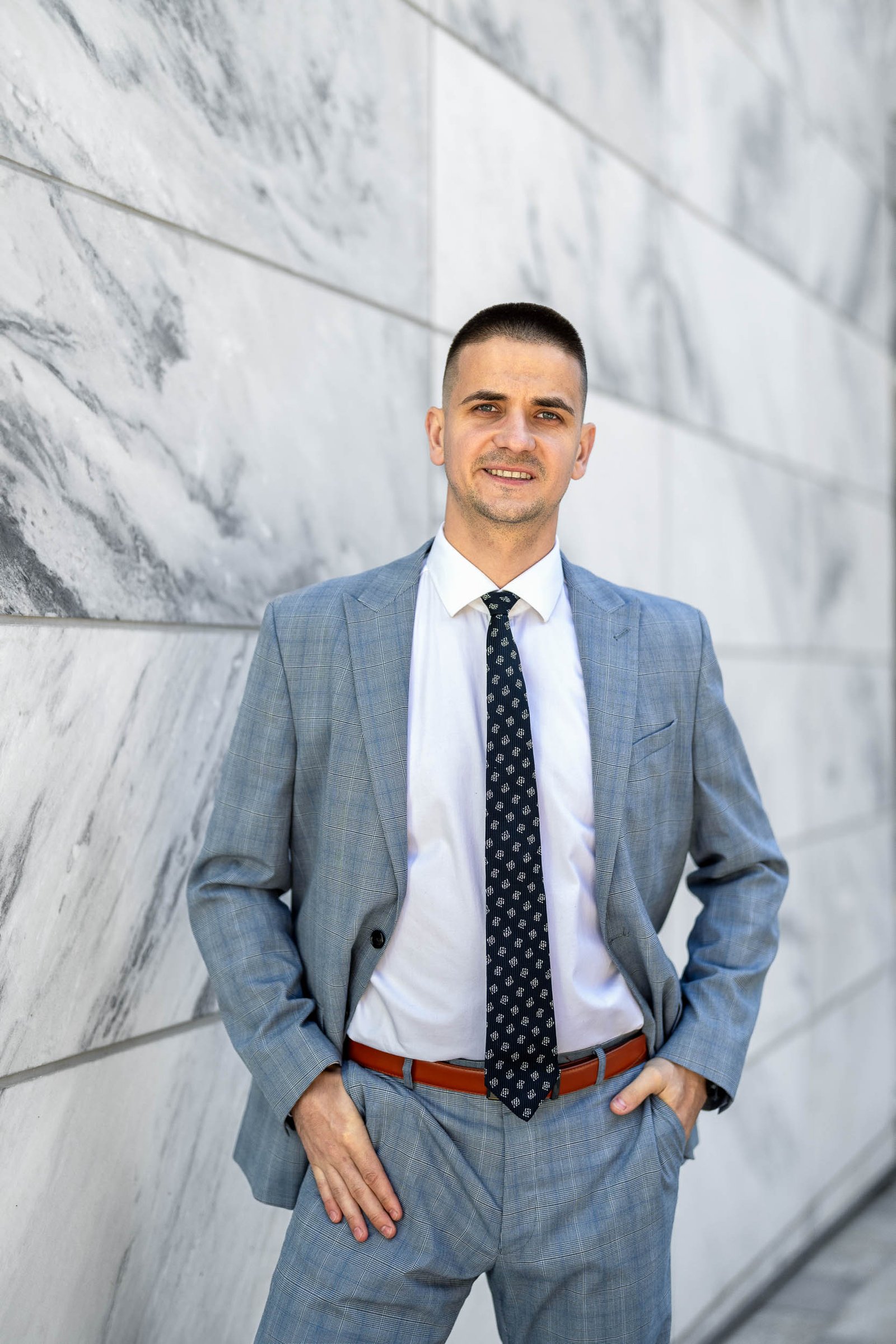 a man in a suit and tie